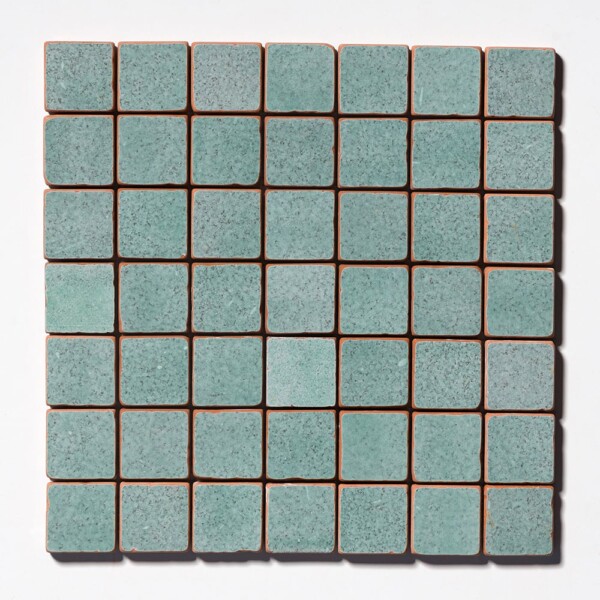 Mosaicos de terracota de 2×2 envejecidos de color salvia de 12×12