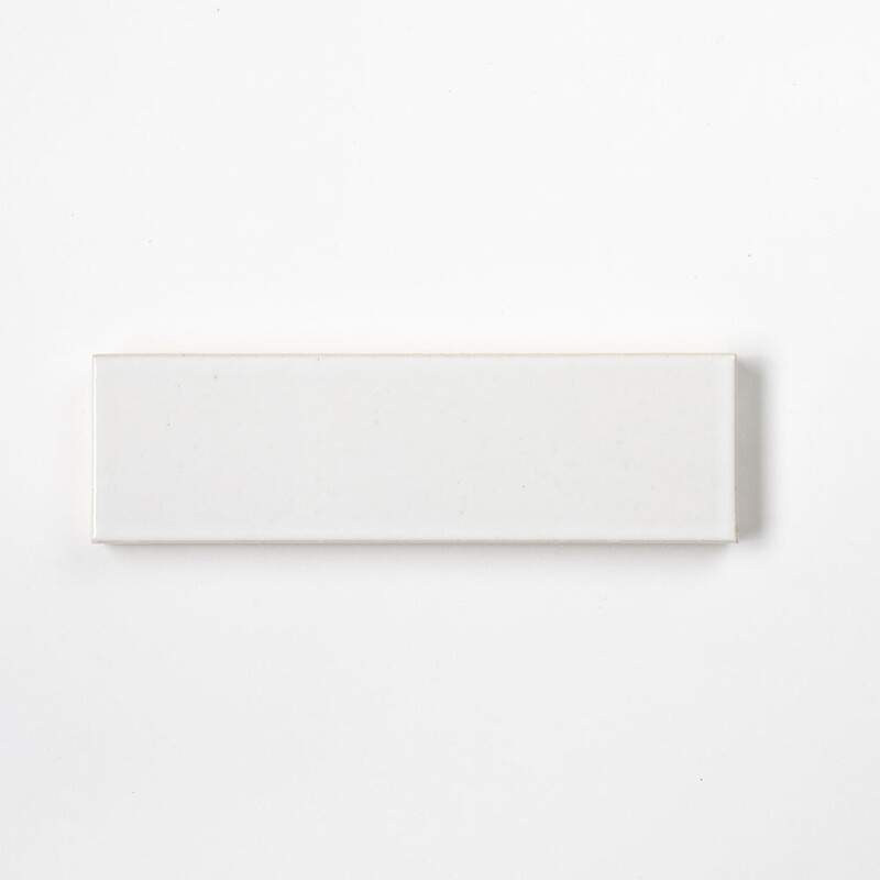 Eggshell Gloss Thin Brick Tile 2 1/8×7 1/2 Image