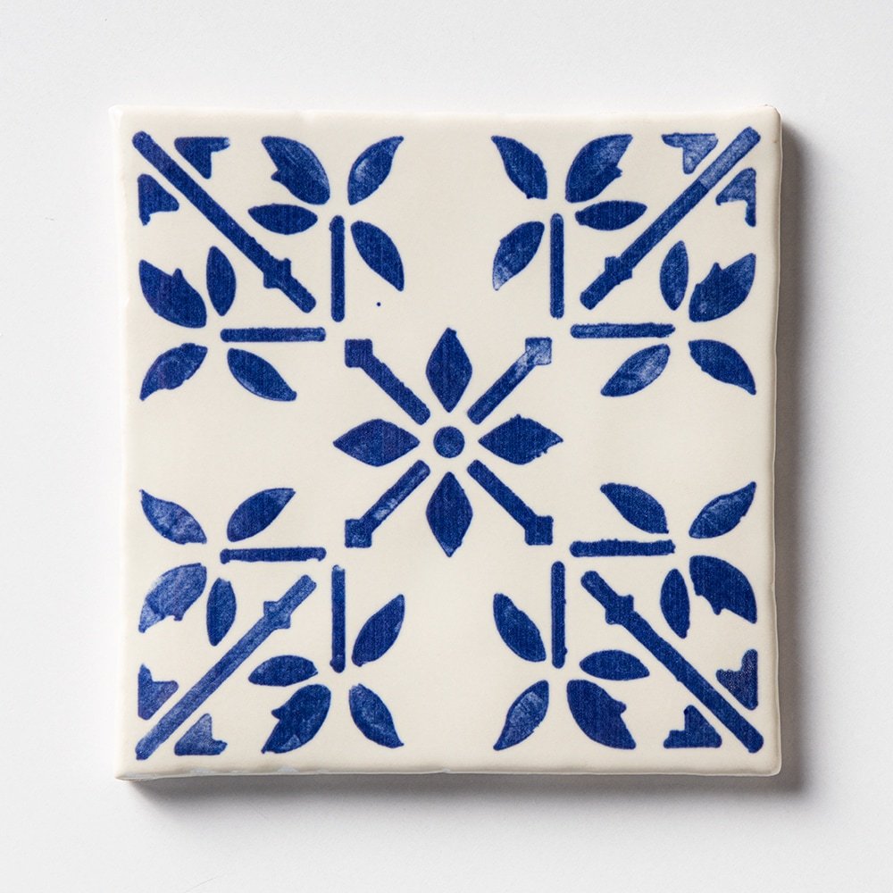 Dauphine Glossy Ceramic Tile 6x6