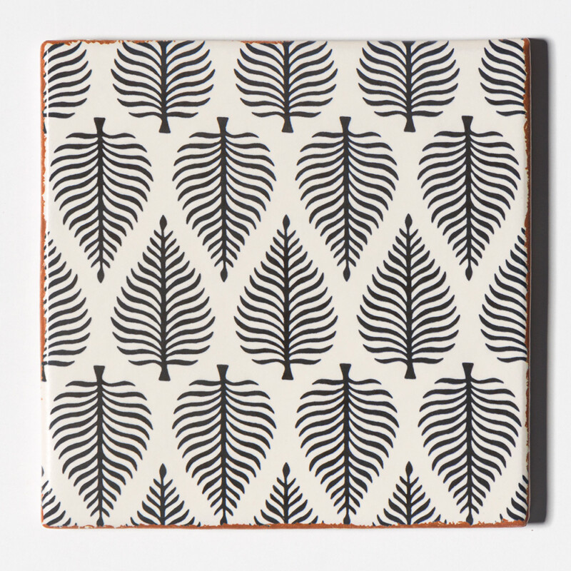 Wreath Matte Glazed Terracotta Tiles 6x6