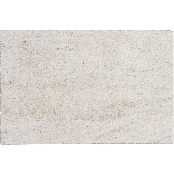 Revestimento Magny Louvre em pedra calcária escovada, com textura leve e superfície neutra suave, da Country Floors.