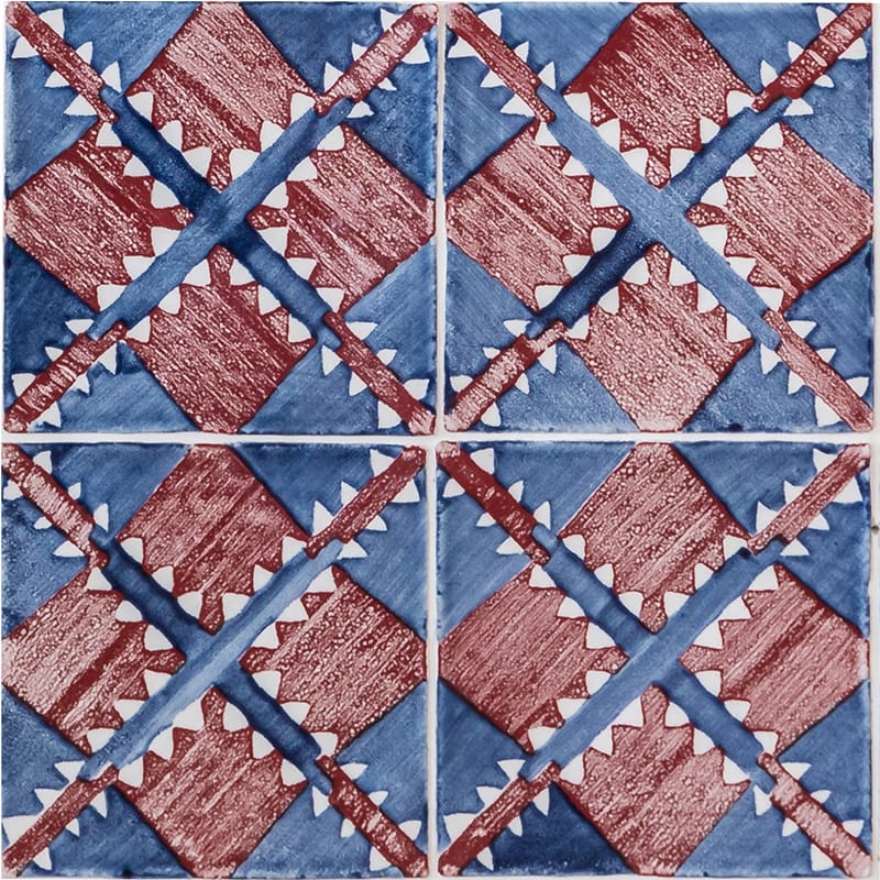 Manta Crackled Ceramic Tile 8x8