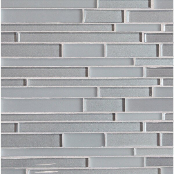 Mosaico de vidro com encaixe deslizante em tom cinza brilhante, em padrão linear sobreposto, da Country Floors.
