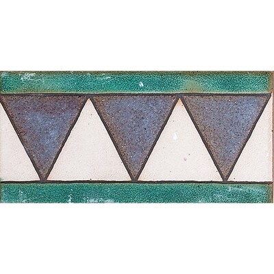 113 B Glazed Triangle Ceramic Borders 3x6