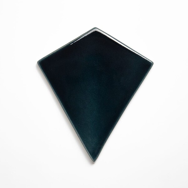 Tourmaline Crackled Diamante Ceramic Wall Decos 6×6 Image