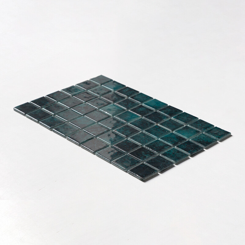 Riva Polished 2×2 Recycled Glass Mosaics 12 3/8×18 3/4 (GT00301)