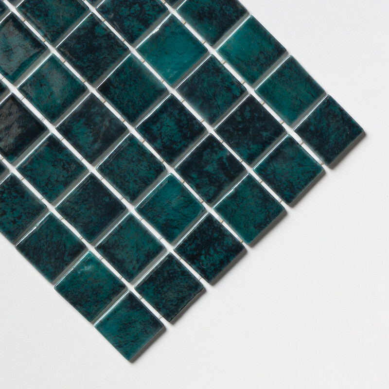 Riva Polished 2×2 Recycled Glass Mosaics 12 3/8×18 3/4 (GT00301)