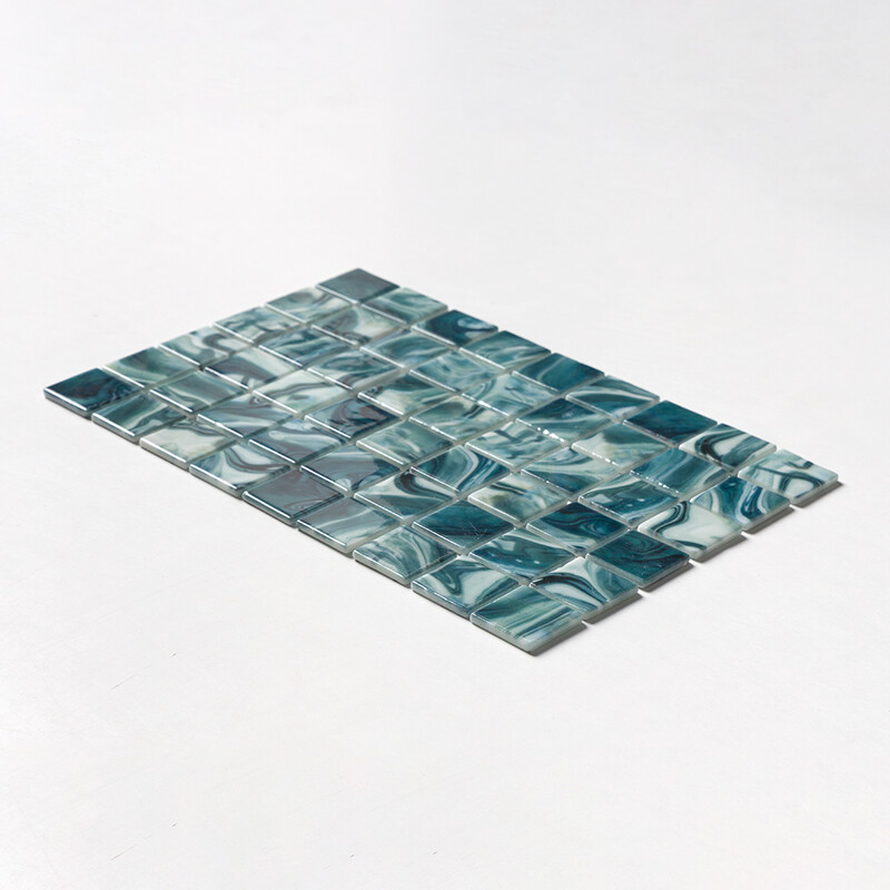 Ondata Polished 2×2 Recycled Glass Mosaics 12 3/8×18 3/4 (GT00302)