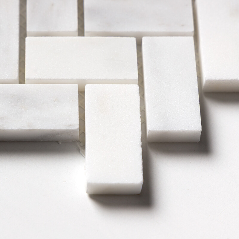 Calacatta Gold Royal Honed Herringbone 1×2 Marble Mosaics 11×11 (MS01851)