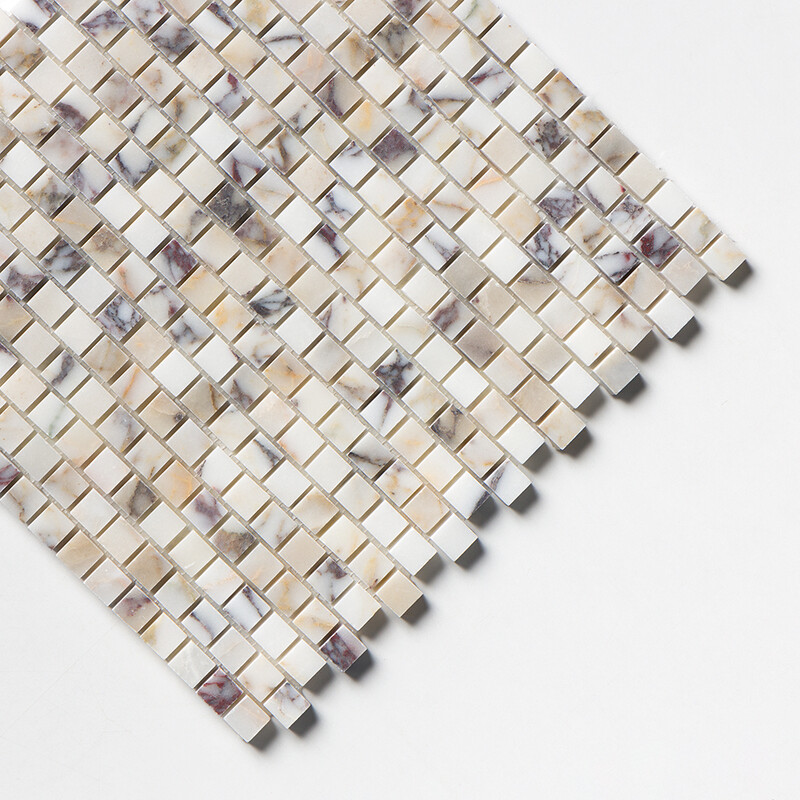 Mosaici in marmo Calacatta Picasso levigato con giunzione sfalsata 5/8×5/8 12×12 (MS02606)