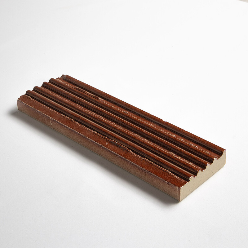 Granada Leather Fluted Thin Brick Tile 2 1/4×7 9/16 (TL91346)