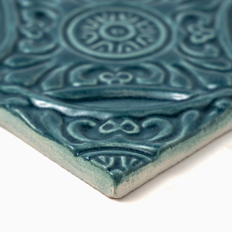 Mar Leather Medallion Ceramic Accent Tiles 6×6 (WST90005)