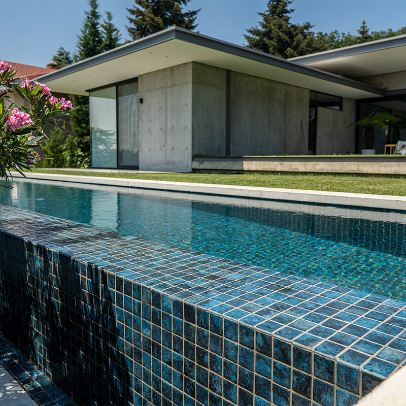 Riva Polished 2×2 Recycle Glass Mosaic 12 3/8×18 3/4 (GT00301)