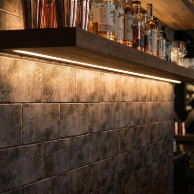 Piastrelle in terracotta smaltata semi-opaca Bourbon 4×8 (TL80794) Immagine scena stanza
