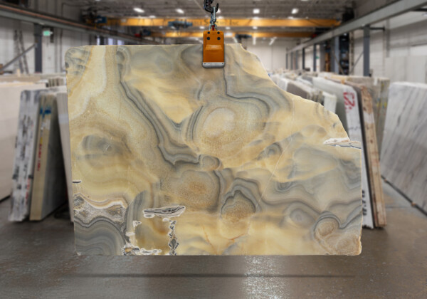 Smokey Polished Onyx Slab 59664-3-1