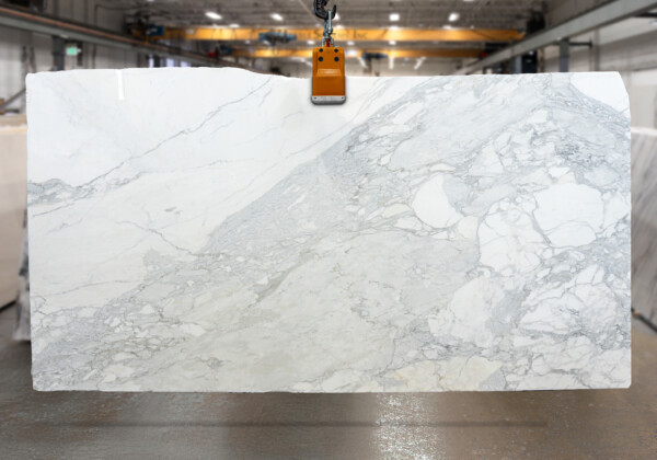 Calacatta Gold Supreme Polished Marble Slab 30965-3-3