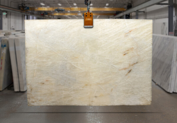 Cristallo Polished Quartzite Slab 48123-1-5