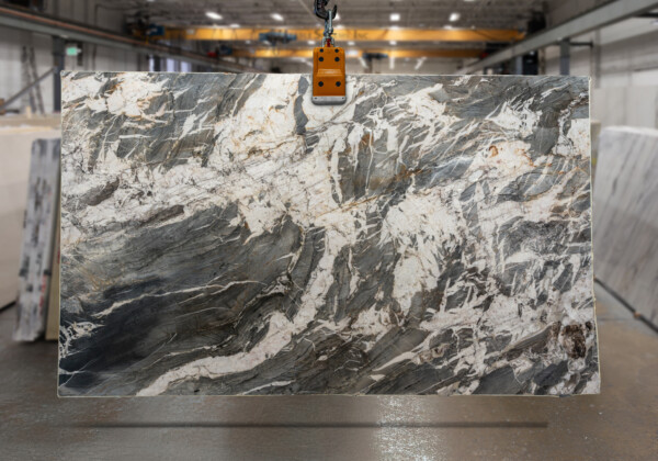 Vittara Crystal Polished Quartzite Slab 45890-1-6