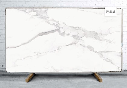 Dalle de porcelaine mate Calacatta A 64×128 Image