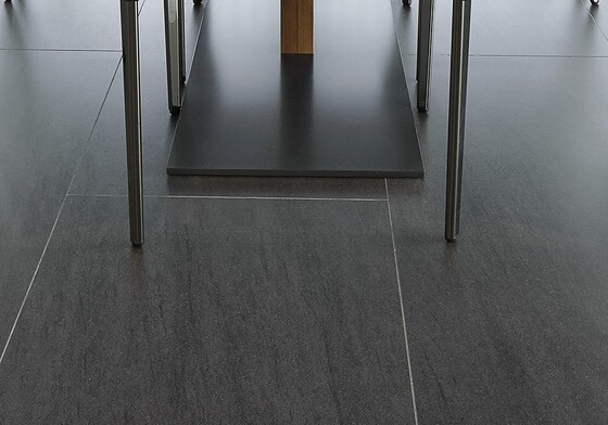 Basalt Black Matte  Sintered Stone Slab 125×63 (WNE10090)