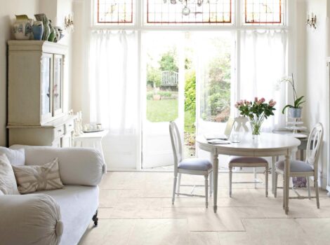 white marble floor tile versailles pattern
