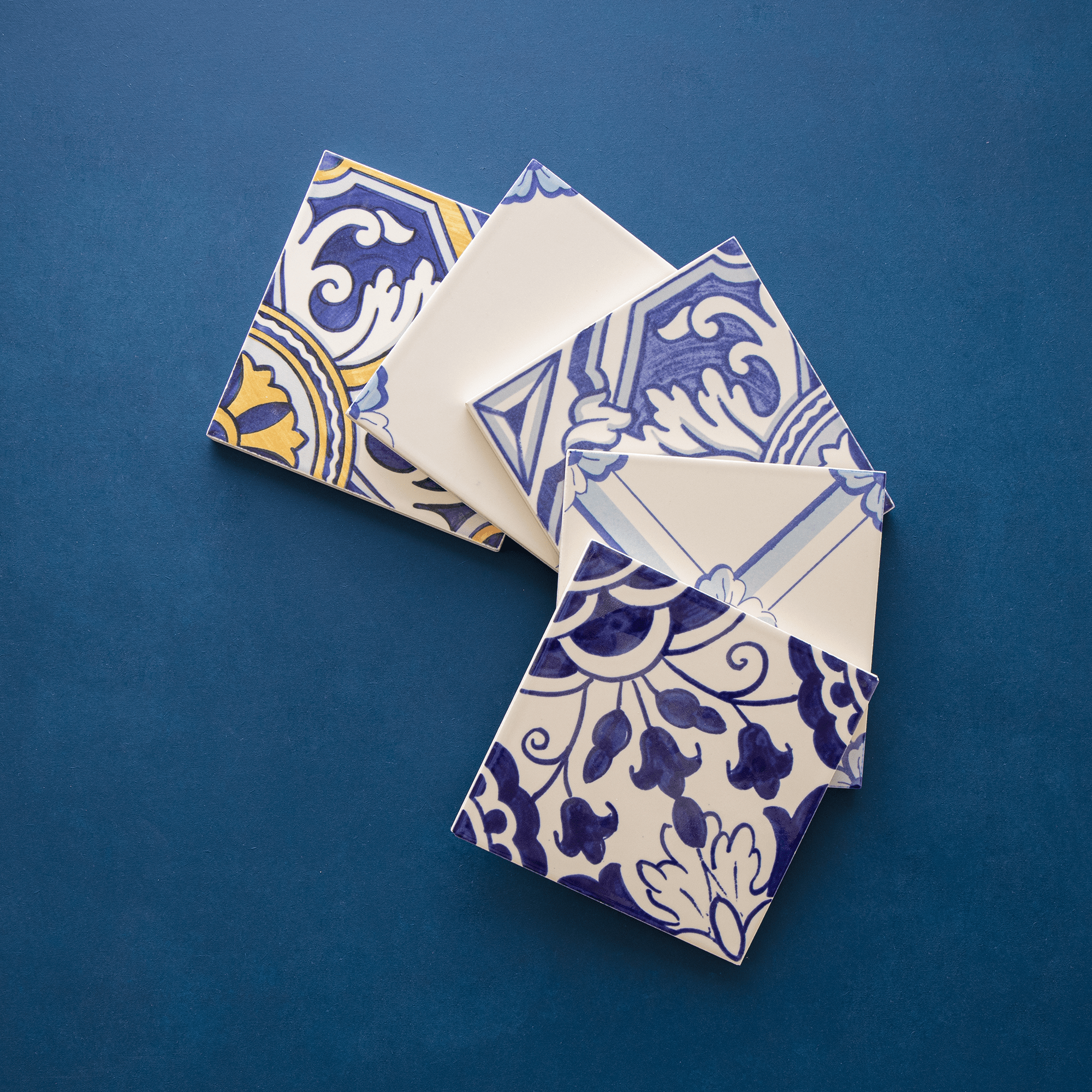Blue and white patterned Spanish tiles 