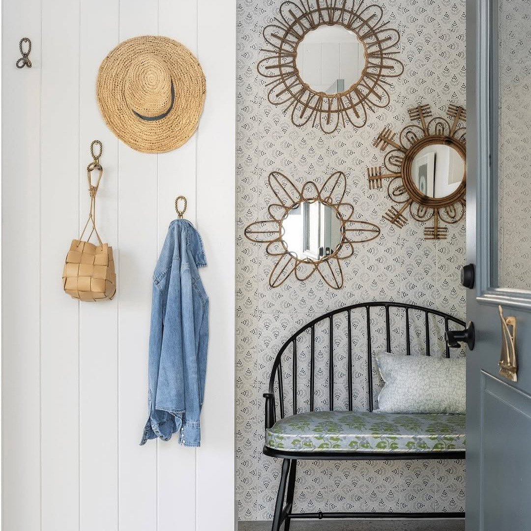 ceramic wall tile on an entryway wall design